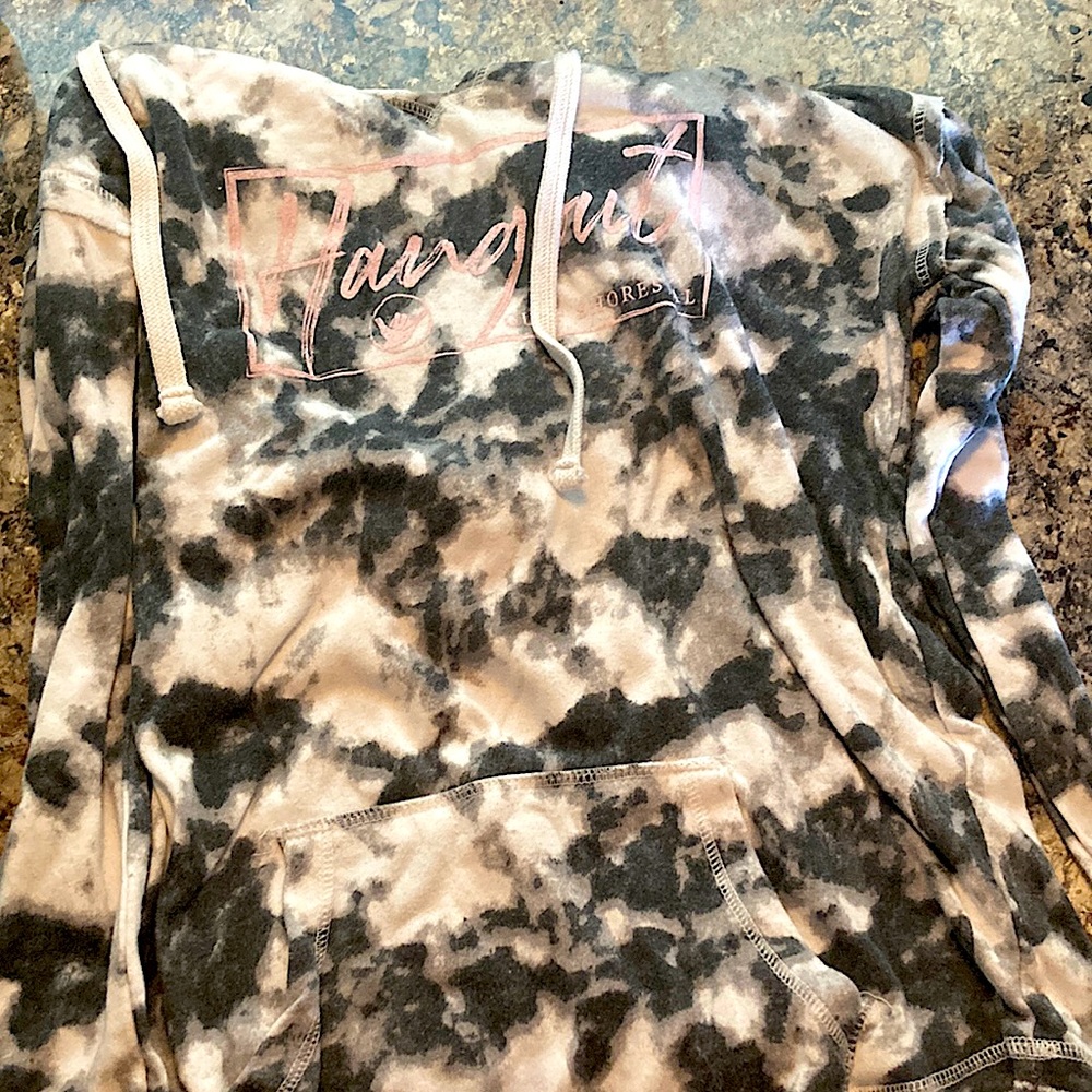 Medium size, womens sweater with hood, Hangout Gulf Shores, AL